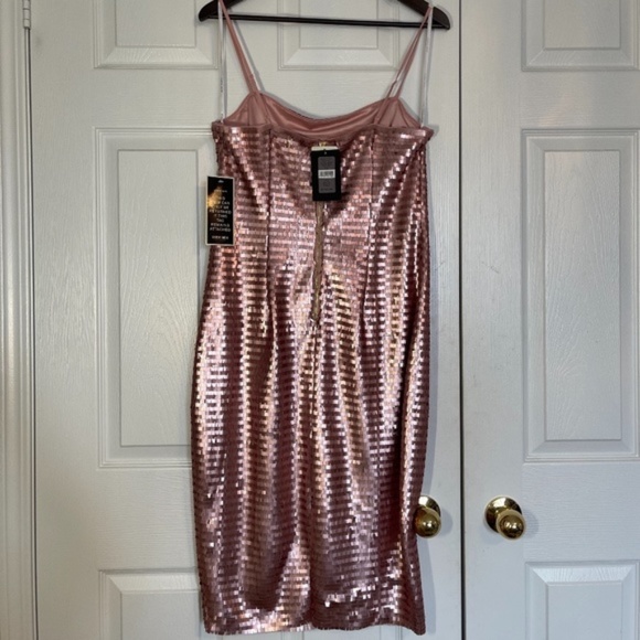 Forever New/EverNew Melbourne Sequin Sheath Pink Dress, New Years, Party Dress! - Picture 5 of 7